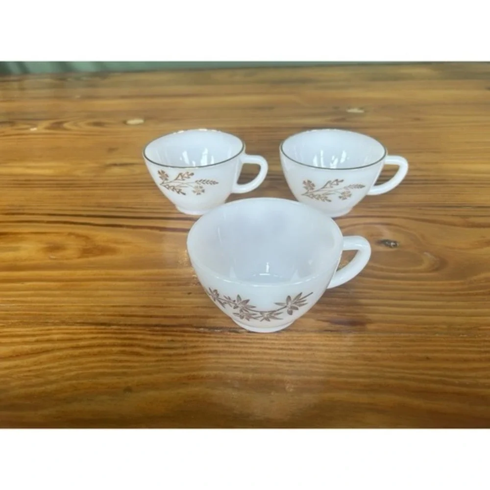 6-PC Vintage Federal Glass Milk Glass Cups & Fire King Plates Wheat Golden Glory